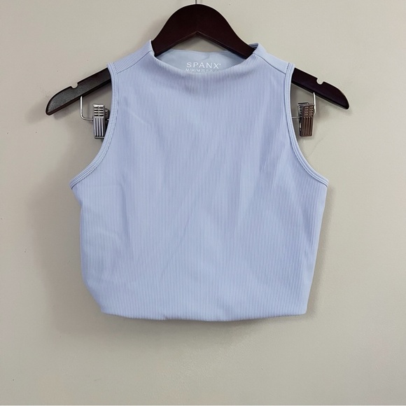 SPANX Tops - Spanx Contour Rib Mock Neck Crop Top in Light Blue Sleeveless Size Medium